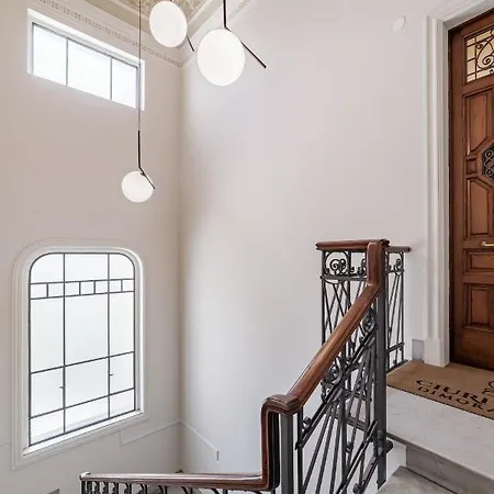 Ciuri Di Strata فندق مبيت وإفطار كاتانيا