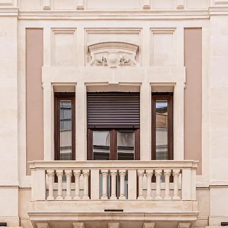 Ciuri Di Strata فندق مبيت وإفطار